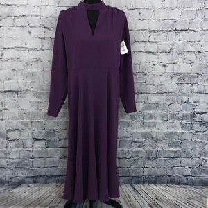 Lewit Ruffle Shoulder Dress 08370